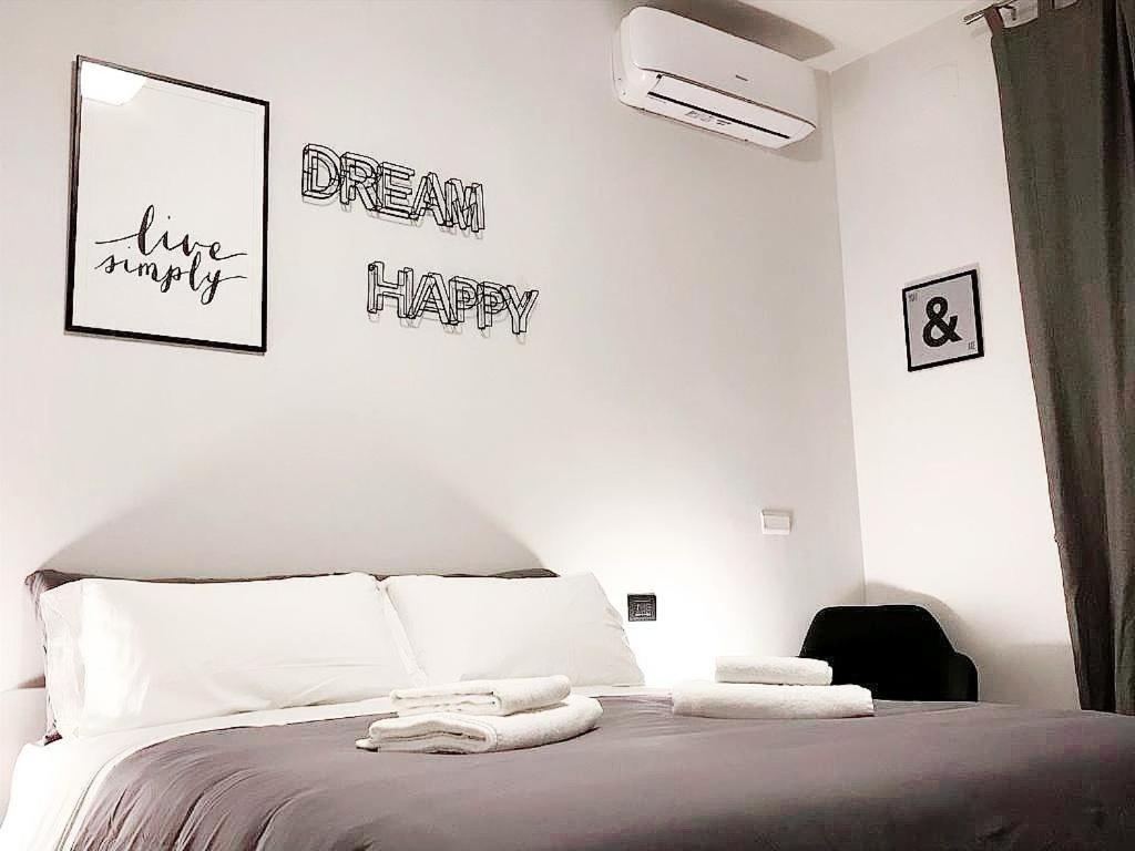 Bed&Coffee Napoli - Scarlatti Apartment Ngoại thất bức ảnh